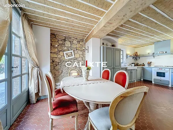 Villa 4 pièces 120 m² 