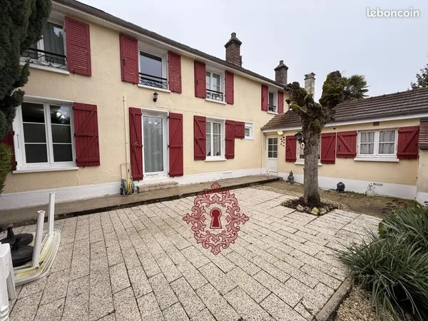 Maison 5 pièces 95 m² 