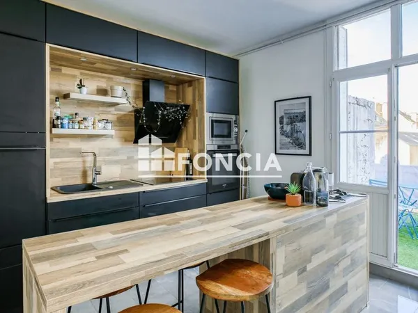 Maison 11 pièces 190 m² 