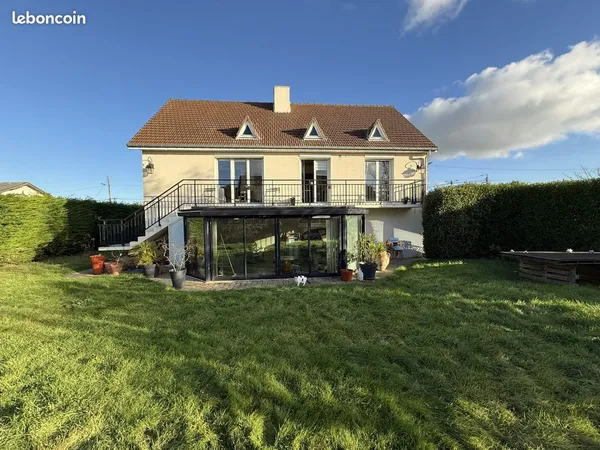 Maison 5 pièces 150 m² 