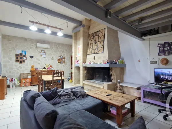 Maison 3 pièces 156 m² 