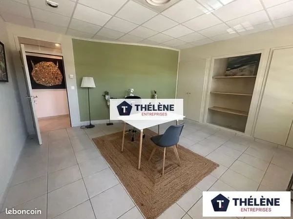 Local 12 m² 