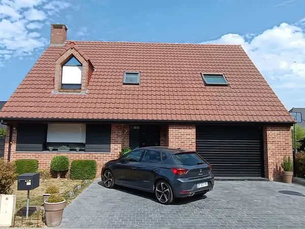 Maison 140 m2, 4CH + 1 bureau + garage 