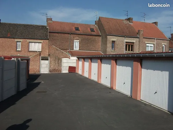 Parking/box 15 m² Somain 