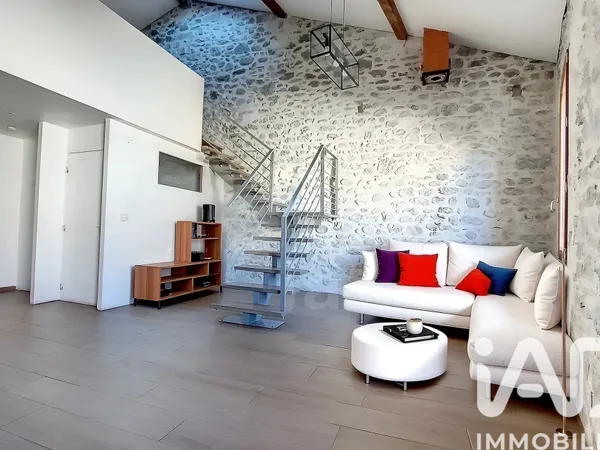 Maison 6 pièces 230 m² 