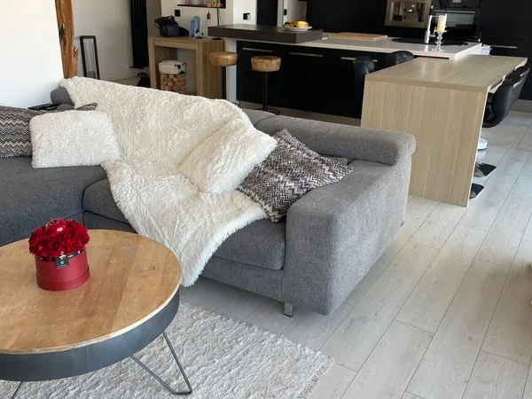 COUP DE CŒUR ASSURÉ - Grand 3 pièces d'exception - 85,5 m² - Dernier étage 