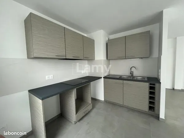 Appartement 3 pièces 75 m² 