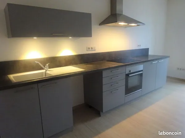 T3 / F4 en duplex de 69 m², centre 