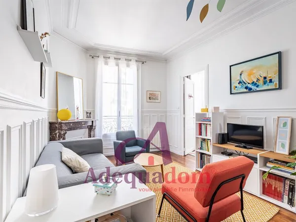 Bel appartement ancien en parfait état 