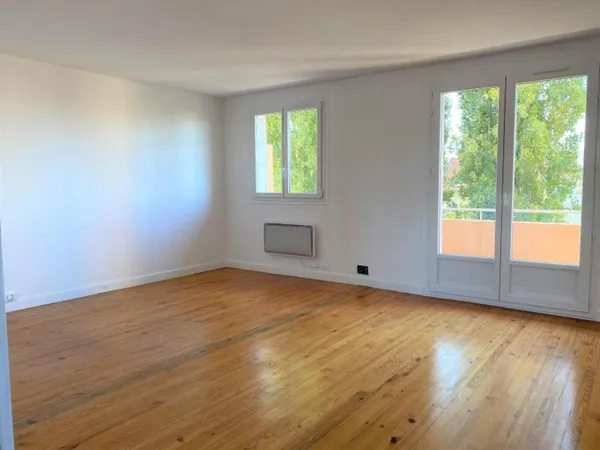 Appartement 4 pièces 63 m² 