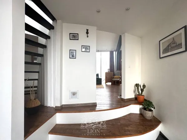 Duplex 3 pièces 120 m² 