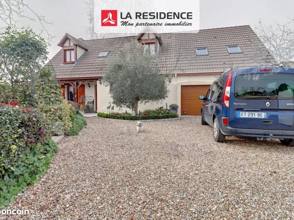 Propriété 8 pièces 150 m² 