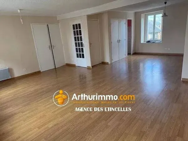 Appartement 3 pièces 77 m² 