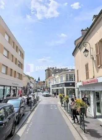 Local commercial 173 m² 