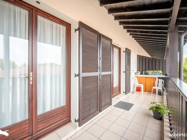 Appartement 3 pièces 82 m² 