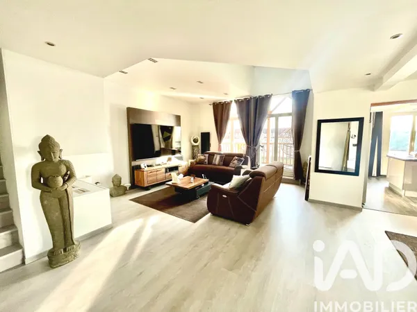 Vente Triplex 6 pièces 