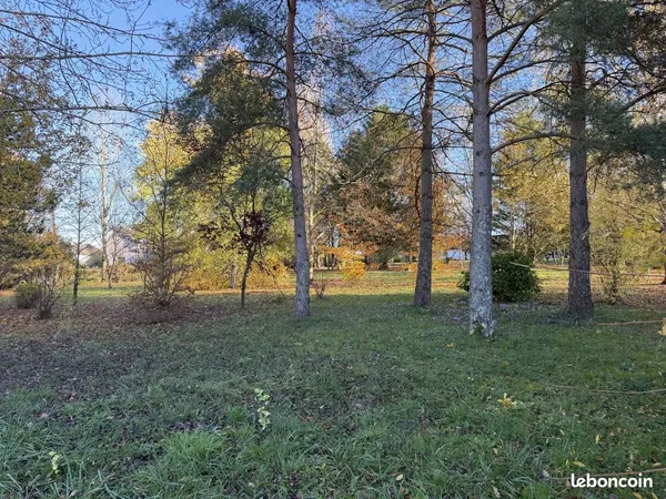 Terrain 751 m² Chevannes 