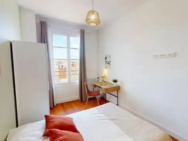Appartement 7 pièces 168 m² 
