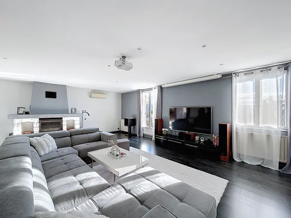 Maison 5 pièces 176 m² 