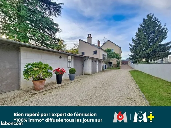 Maison 7 pièces 245 m² 