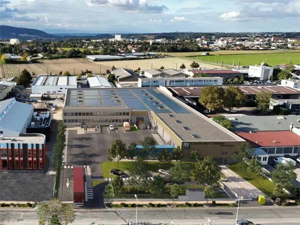 Local d'activité 8497 m² 