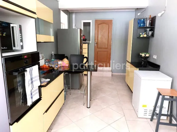 Appartement 3 pièces 80 m² 