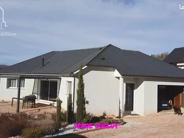 Villa 4 pièces 105 m² 