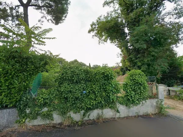 Terrain 253 m² 