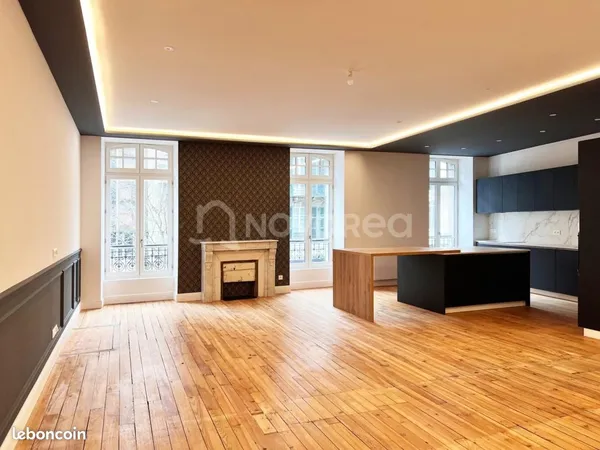 Appartement 4 pièces 136 m² 