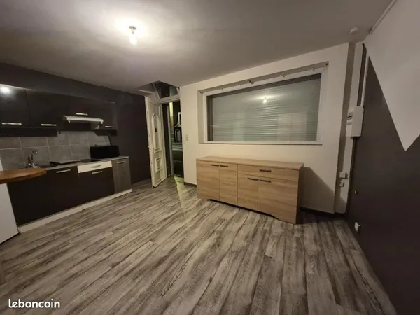 Studio 2 pièces 20 m² 