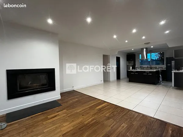 Maison 6 pièces 177 m² 