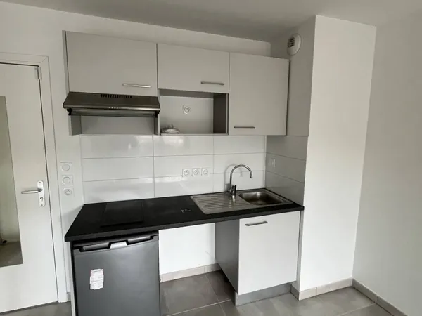 Studio 1 pièce 23 m² 