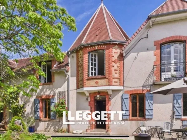 Maison 10 pièces 175 m² 