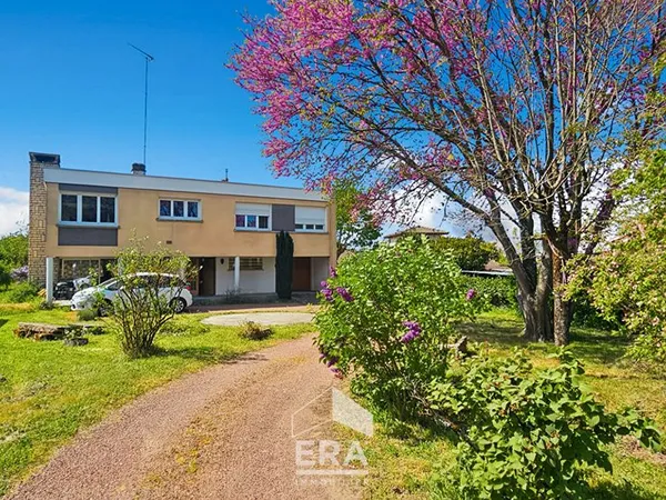 Maison 5 pièces 145 m² 