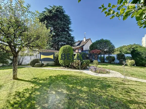 Terrain 297 m² Saint Maur Des Fosses 