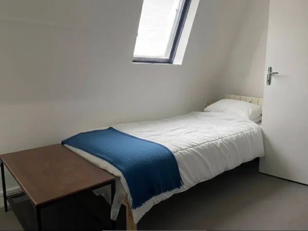 Studio 1 pièce 15 m² 