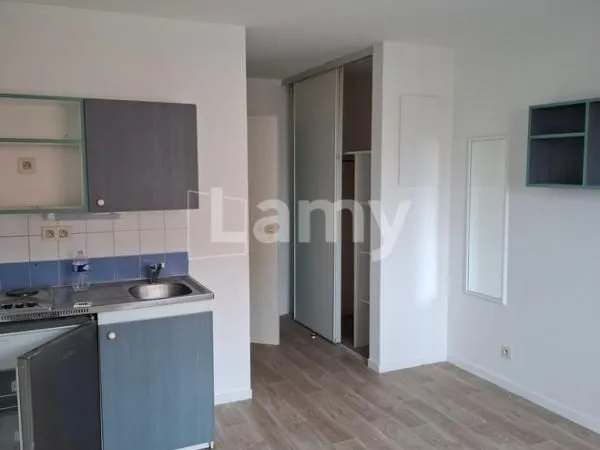 Appartement 1 pièce 18 m² 