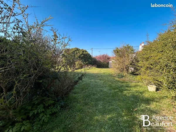 Terrain 519 m² SAINT GILLES CROIX DE VIE 
