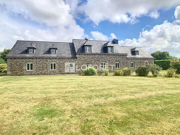 Maison Saint Brieuc De Mauron 7 pièce(s) 315 m2 