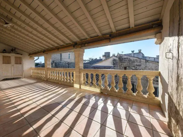 Maison 10 pièces 226 m² 
