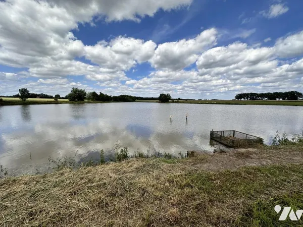 Terrain 30000 m² 