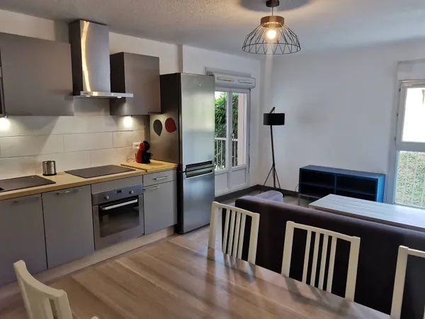 Propose place dans T5 en colocation - 4 chambres - Ports Sud - Ramonville (31) 