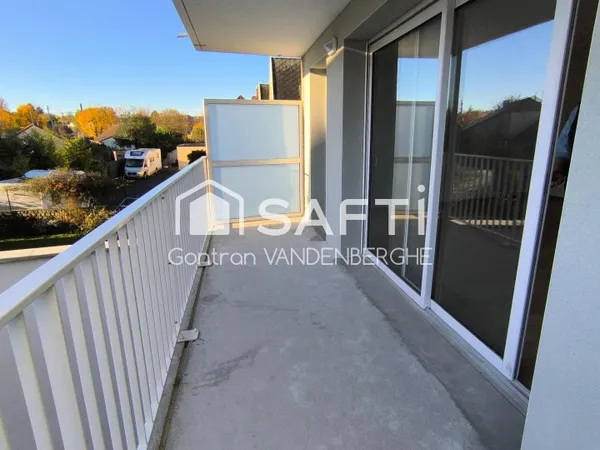 Appartement T3 de 78m² au 2ème étage. 
