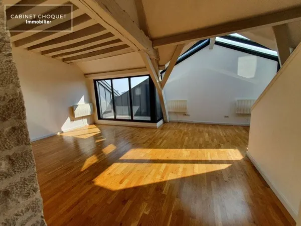 Appartement 4 pièces 146 m² 