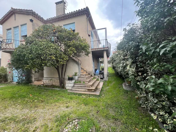 Maison 6 pièces 150 m² 