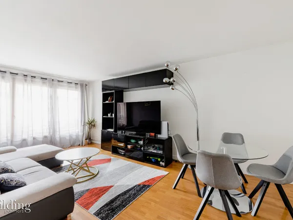 Levallois - Front de seine- 550.000€ - 52m2 