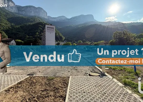 Terrain 140 m² 