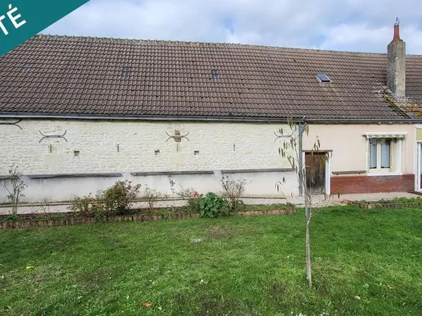 Jolie maison proche centre bourg terrain clos 