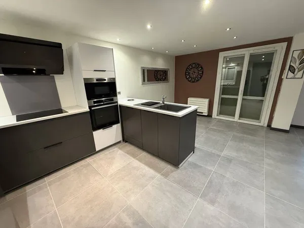 Pavillon 4 pièces 83 m² 