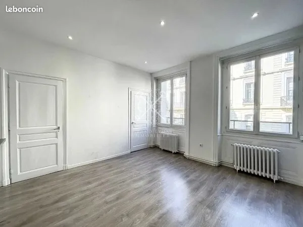 Appartement 2 pièces 50 m² 